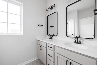 Upper Level Secondary Bathroom. 3,157sf New Home in Westfield, IN