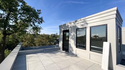Rooftop Terrace with Downtown Indy Views. 3br New Home in Indianapolis, IN